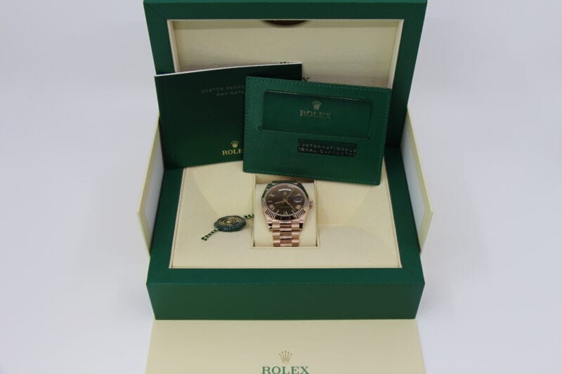 ROLEX DAYDATE 40 228235 - NEW - Image 5