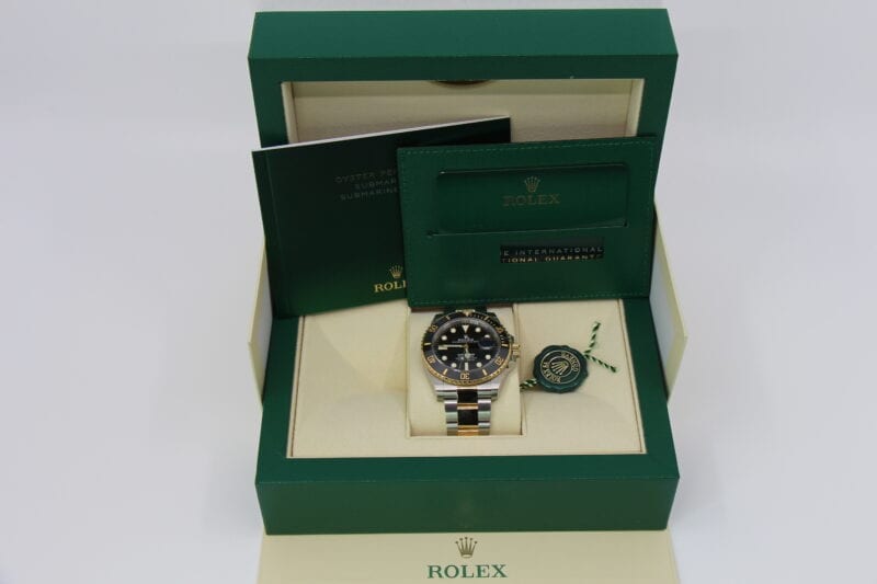 ROLEX SUBMARINER DATE 126613LN - NEW - Image 5