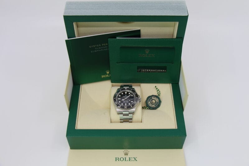 ROLEX SUBMARINER DATE 126610LN - NEW - Image 5