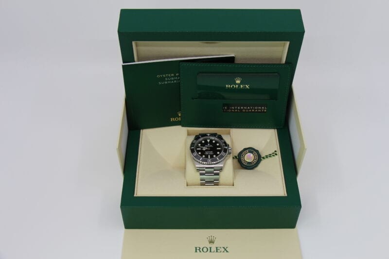 ROLEX SUBMARINER 124060 - NEW - Image 5