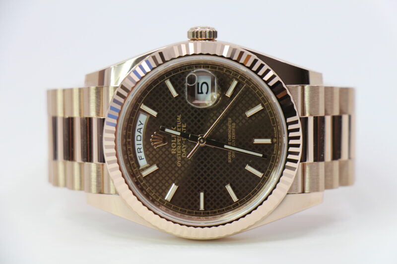 ROLEX DAYDATE 40 228235 - NEW