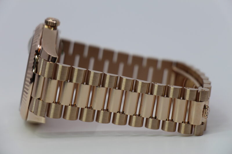 ROLEX DAYDATE 40 228235 - NEW - Image 2