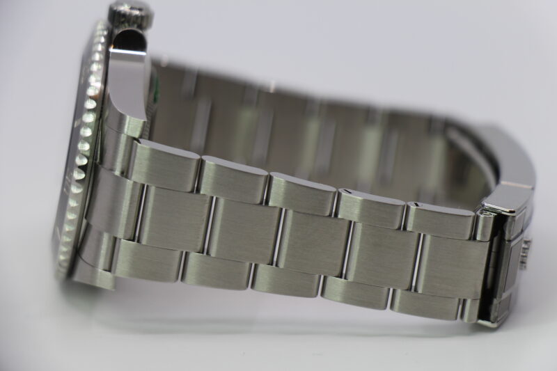 ROLEX SUBMARINER 124060 - NEW - Image 2