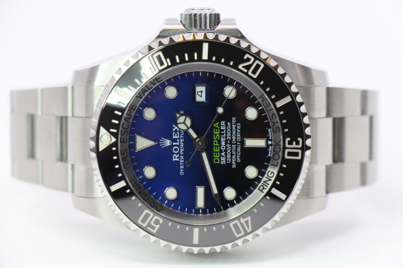 ROLEX DEEPSEA SEA-DWELLER BLUE 126660 - NEW