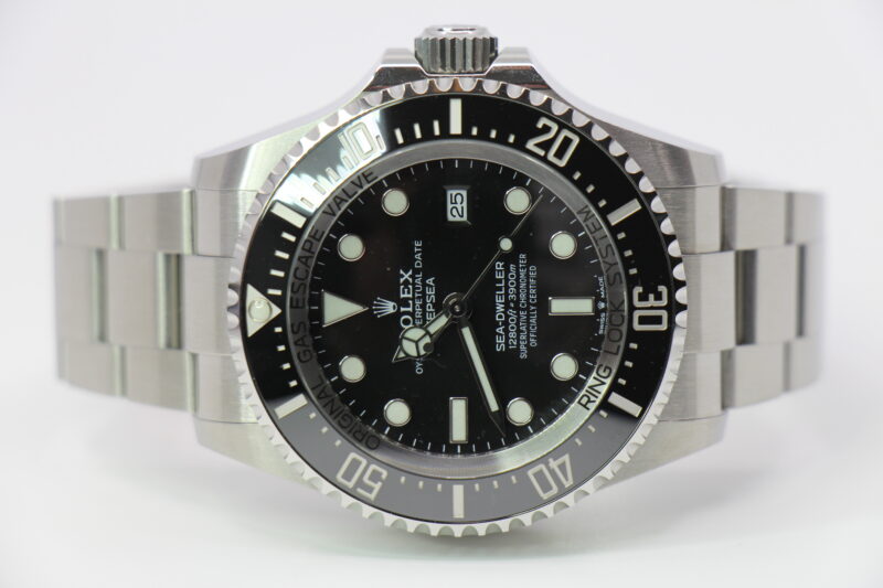 ROLEX DEEPSEA SEA-DWELLER 126660 - NEW