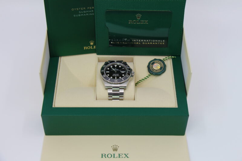ROLEX SUBMARINER DATE 126610LN - NEW - Image 5