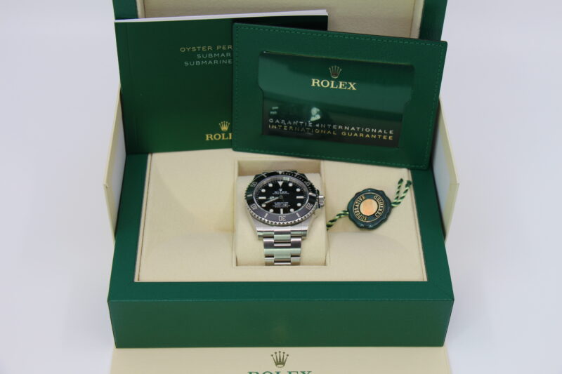 ROLEX SUBMARINER 124060 - NEW - Image 5