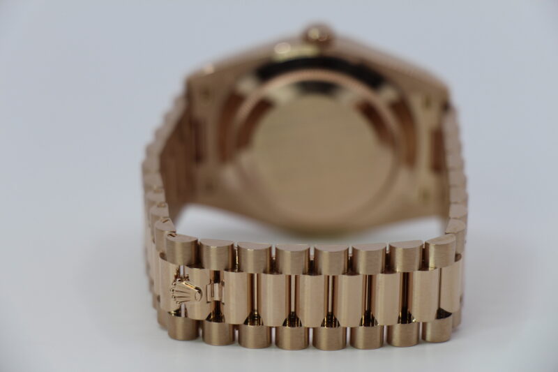 ROLEX DAY-DATE 40MM 228235 - NEW - Image 3