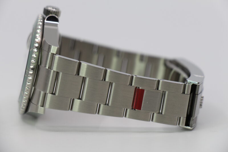 ROLEX SUBMARINER DATE 126610LV - NEW - Image 2