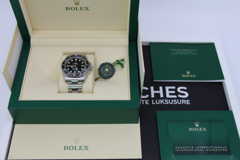 ROLEX SUBMARINER 124060 - NEW - Image 5