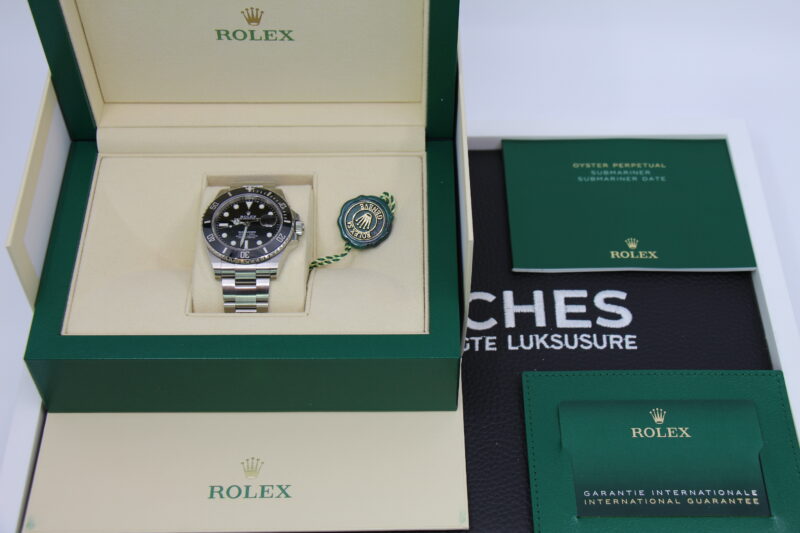 ROLEX SUBMARINER DATE 126610LN - NEW - Image 5