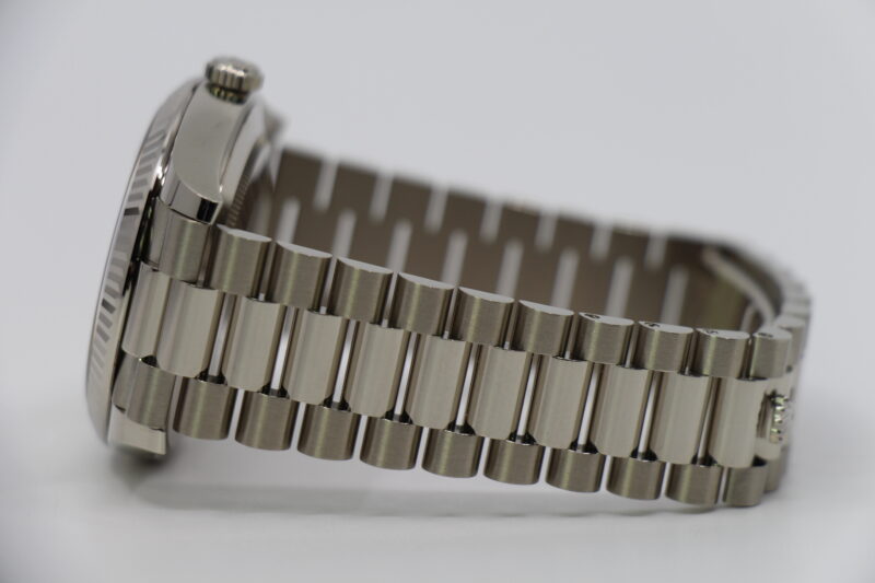 ROLEX DAY-DATE 40MM 228239 - NEW - Image 2
