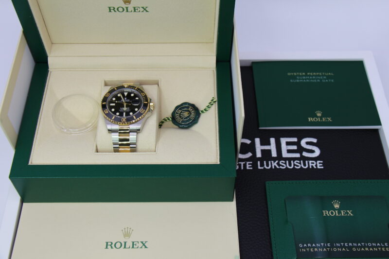 ROLEX SUBMARINER DATE 126613LN "KLARLUND" - NEW - Image 5
