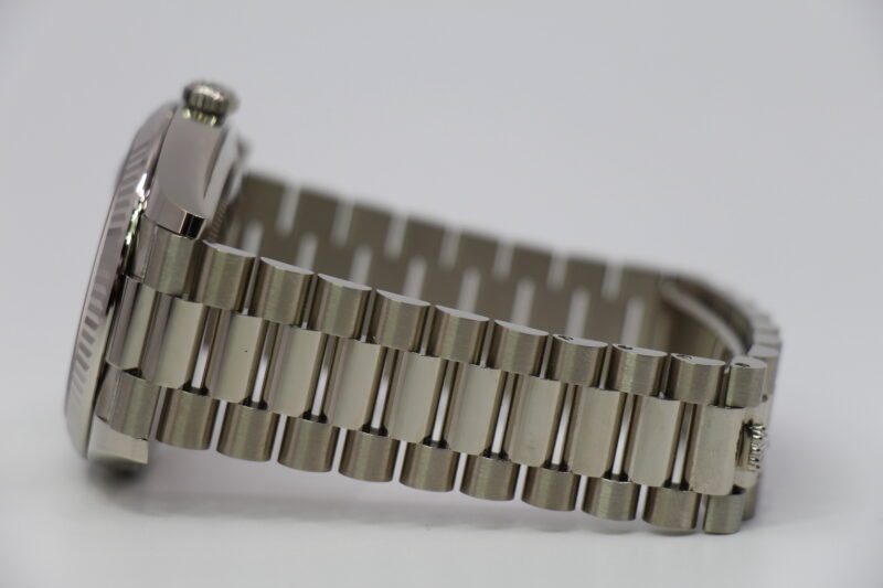 ROLEX DAY-DATE 40MM 228239 - NEW - Image 2