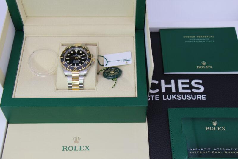 ROLEX SUBMARINER DATE 126613LN - NEW - Image 5