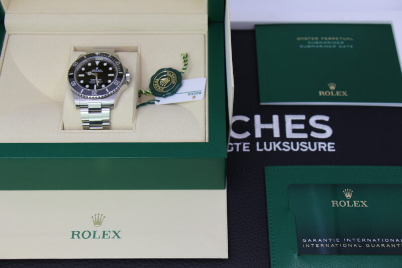 ROLEX SUBMARINER 124060 - NEW - Image 5