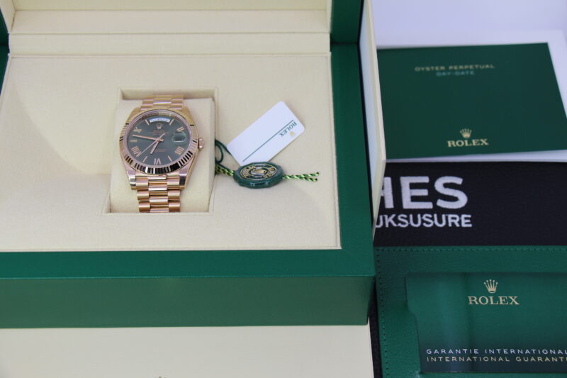 ROLEX DAY-DATE 40MM 228235 - NEW - Image 5