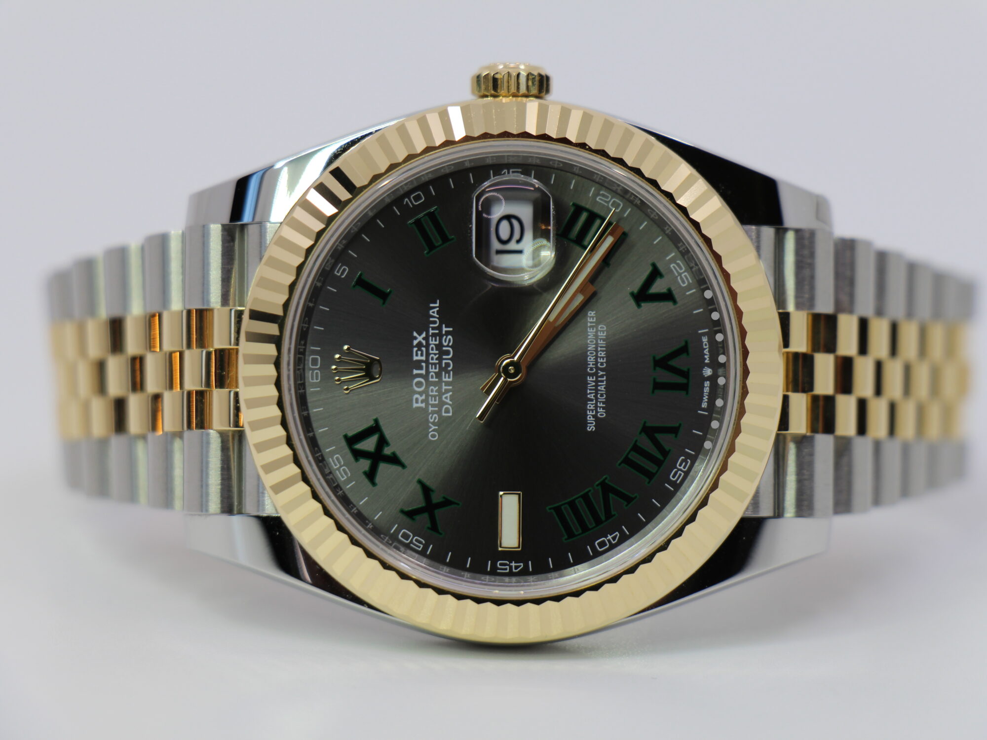 ROLEX DATEJUST 41MM 126333 - "MINT"