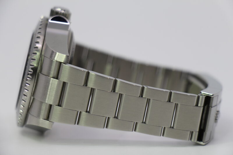 ROLEX DEEPSEA SEA-DWELLER BLUE 136660 - NEW - Image 2