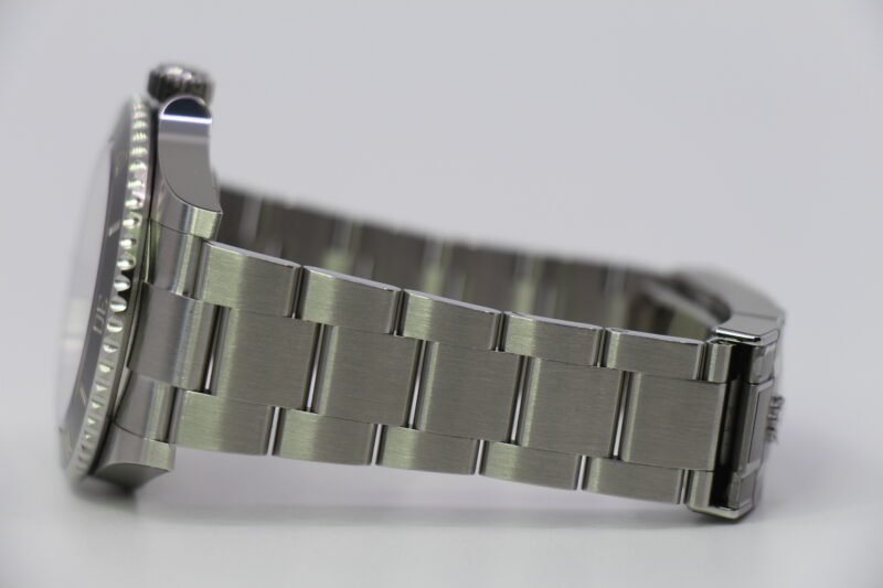 ROLEX SUBMARINER 124060 - NEW - Image 2