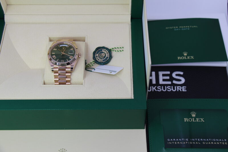 ROLEX DAY-DATE 40MM 228235 - NEW - Image 5