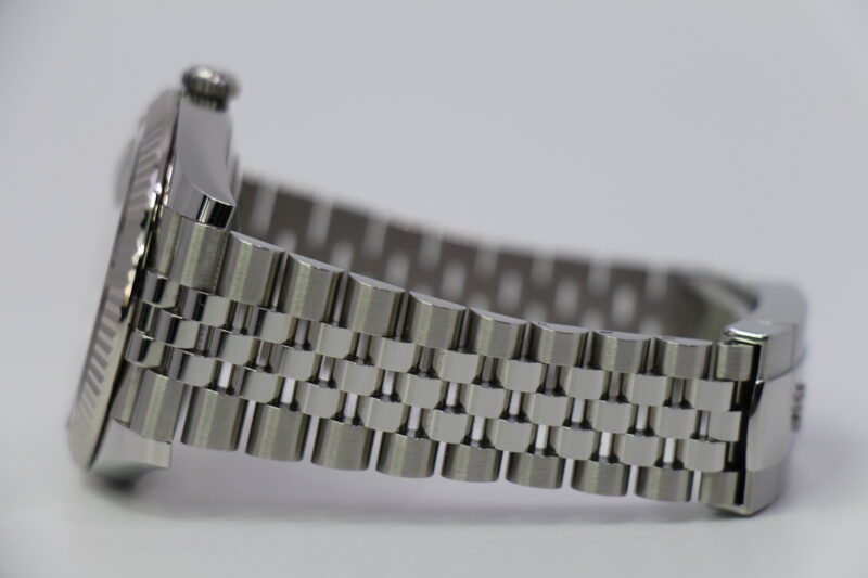 ROLEX DATEJUST 41MM 126334 - "MINT" - Image 2
