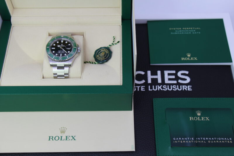 ROLEX SUBMARINER DATE 126610LV - NEW - Image 5