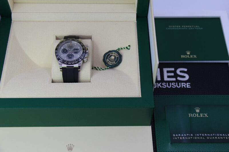 ROLEX COSMOGRAPH DAYTONA 116519LN - NEW - Image 5