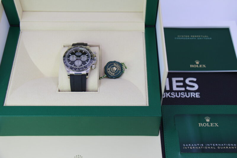 ROLEX COSMOGRAPH DAYTONA 126519LN - LIKE NEW - Image 5