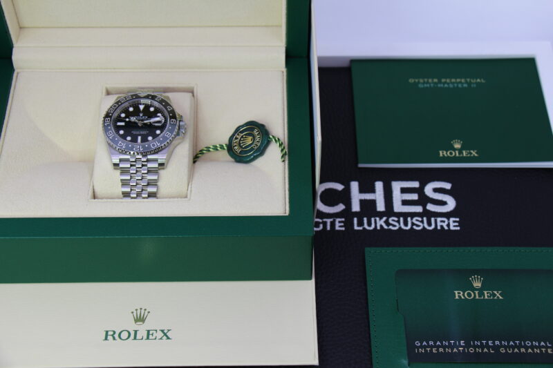 ROLEX GMT-MASTER II 126710GRNR - NEW - Image 5