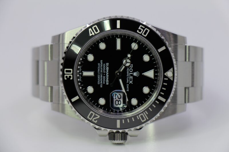 ROLEX SUBMARINER DATE 126610LN - NEW 11/2024 - Image 4