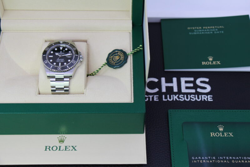 ROLEX SUBMARINER DATE 126610LN - NEW 11/2024 - Image 5