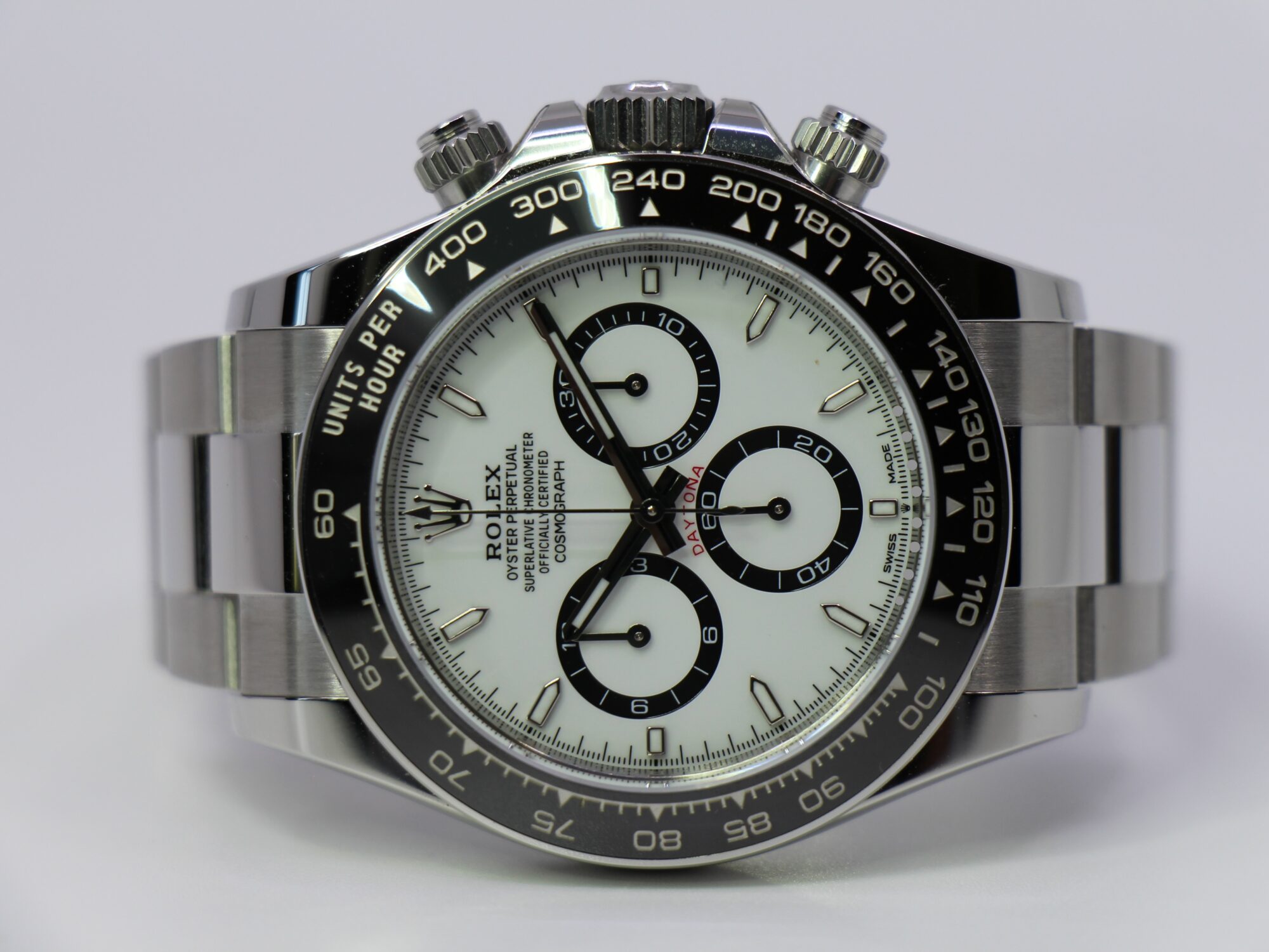 ROLEX COSMOGRAPH DAYTONA 126500LN - NEW 01/2025