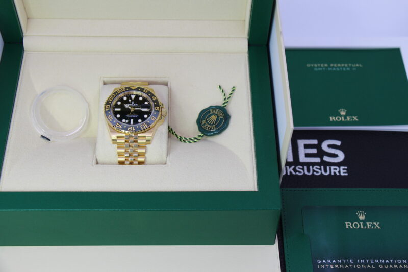 ROLEX GMT-MASTER II 126718GRNR - NEW - Image 5
