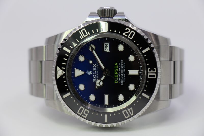 ROLEX DEEPSEA SEA-DWELLER BLUE 136660 - NEW