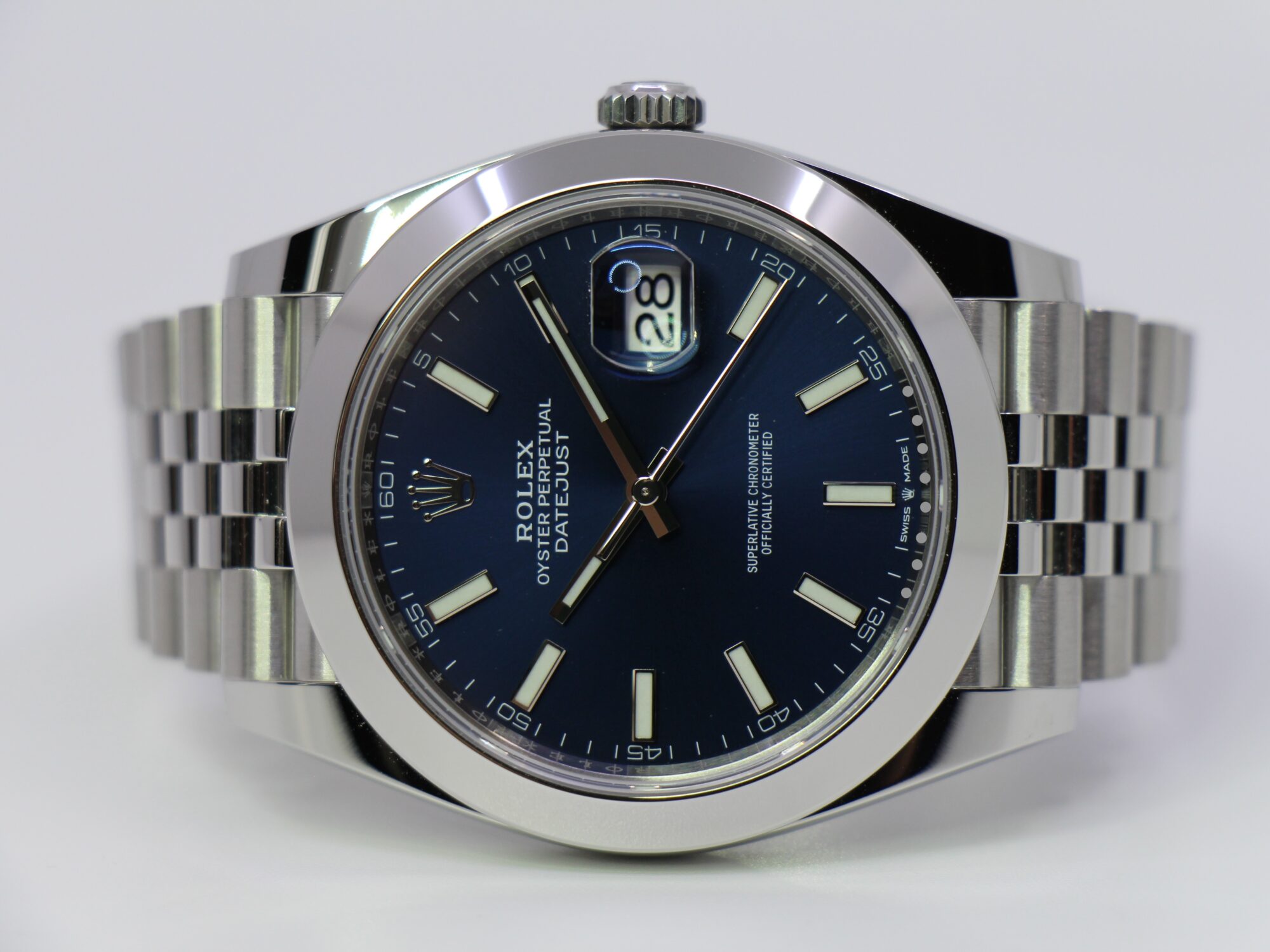 ROLEX DATEJUST 41MM 126300 - NEW