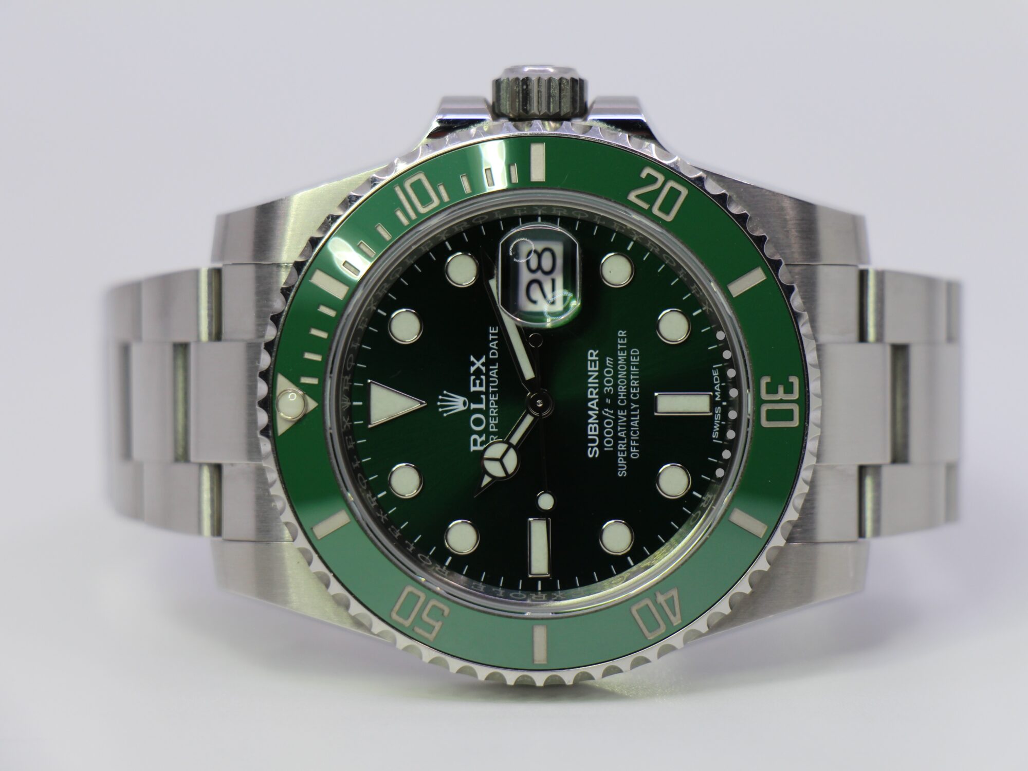 ROLEX SUBMARINER DATE 116610LV 07/2021 - NEW CARD