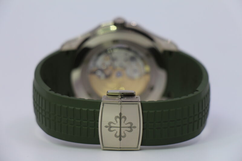 PATEK PHILIPPE AQUANAUT 5168G-010 - 07/2022 - Image 3
