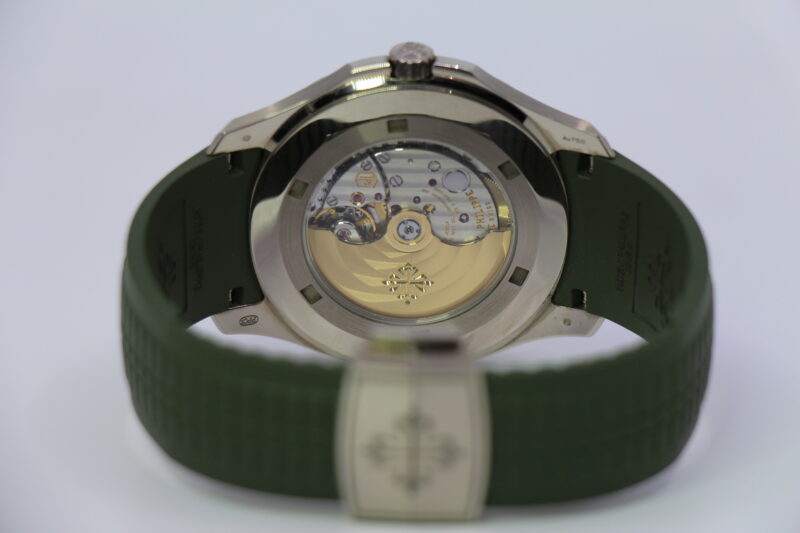 PATEK PHILIPPE AQUANAUT 5168G-010 - 07/2022 - Image 4