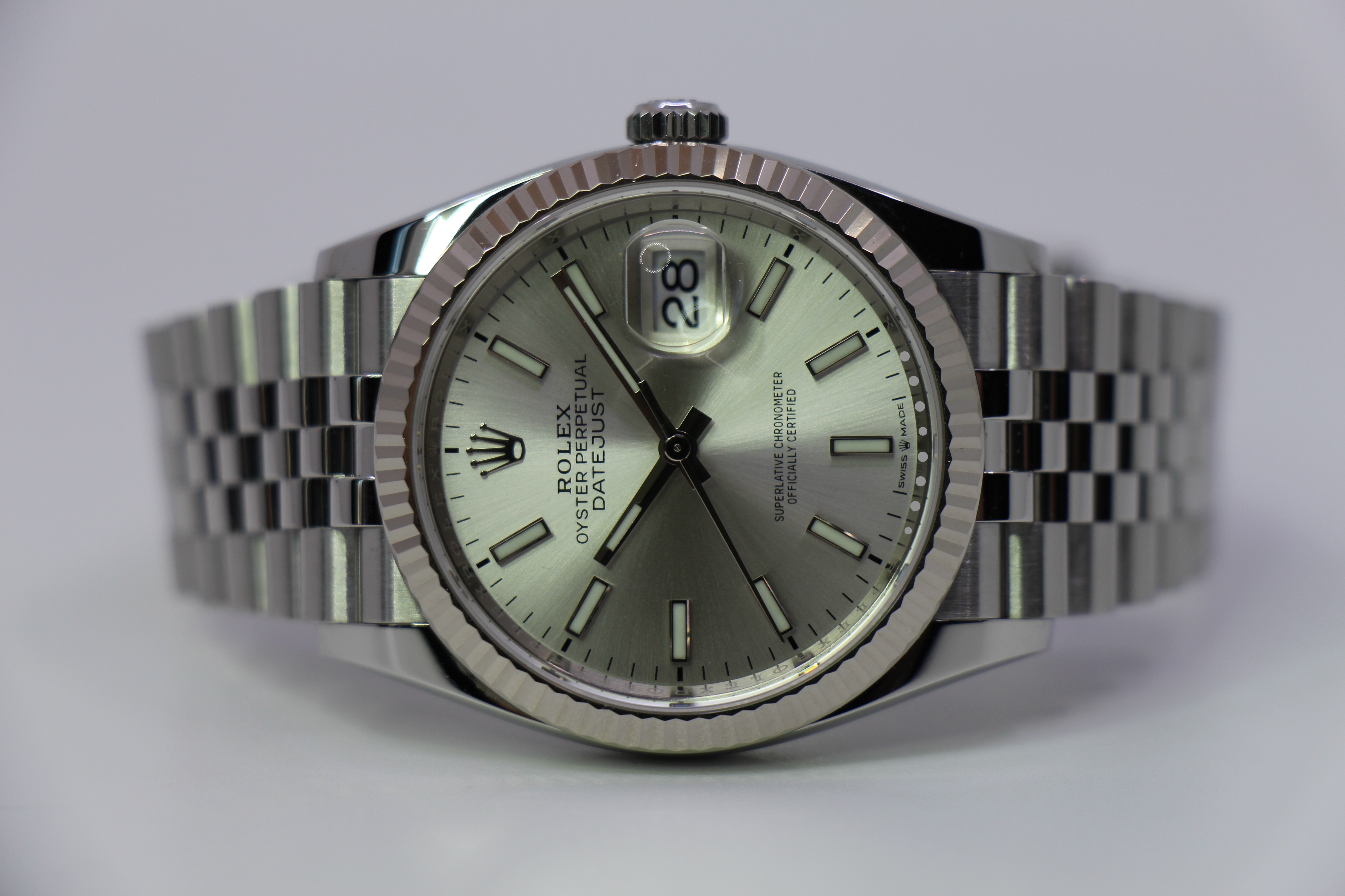 ROLEX DATEJUST 36MM 126234 - LIKE NEW
