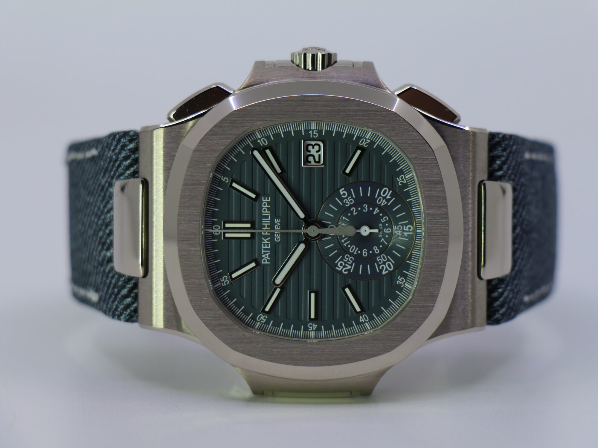 PATEK PHILIPPE NAUTILUS 5980/60G-001 - NEW