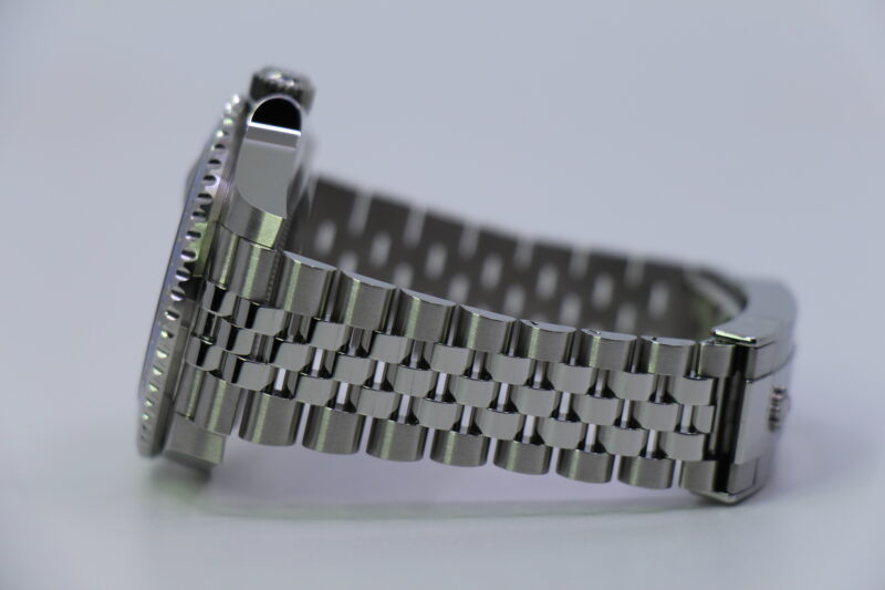 ROLEX GMT-MASTER II 126710BLNR - 11/2024 - Image 2