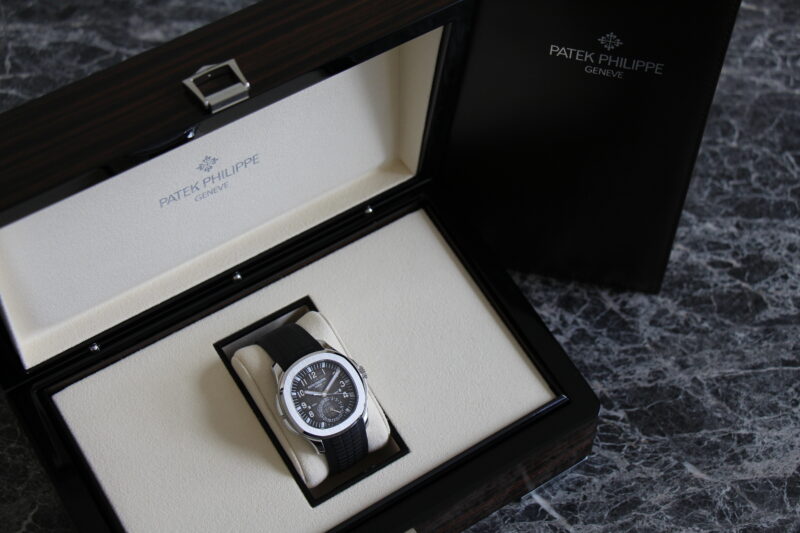 PATEK PHILIPPE AQUANAUT 5164A-001 - LIKE NEW 03/2021 - Image 6