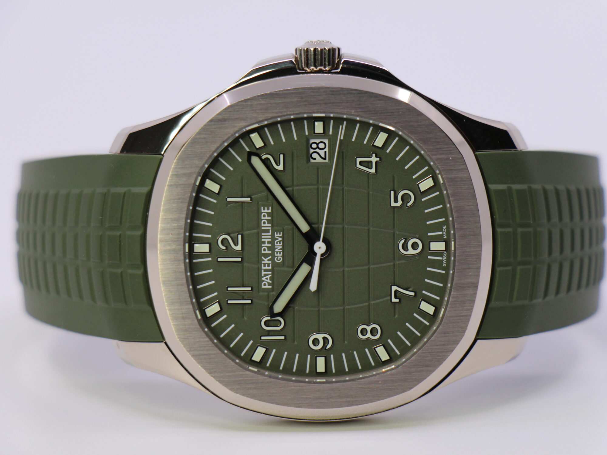 PATEK PHILIPPE AQUANAUT 5168G-010 - LIKE NEW 09/2023