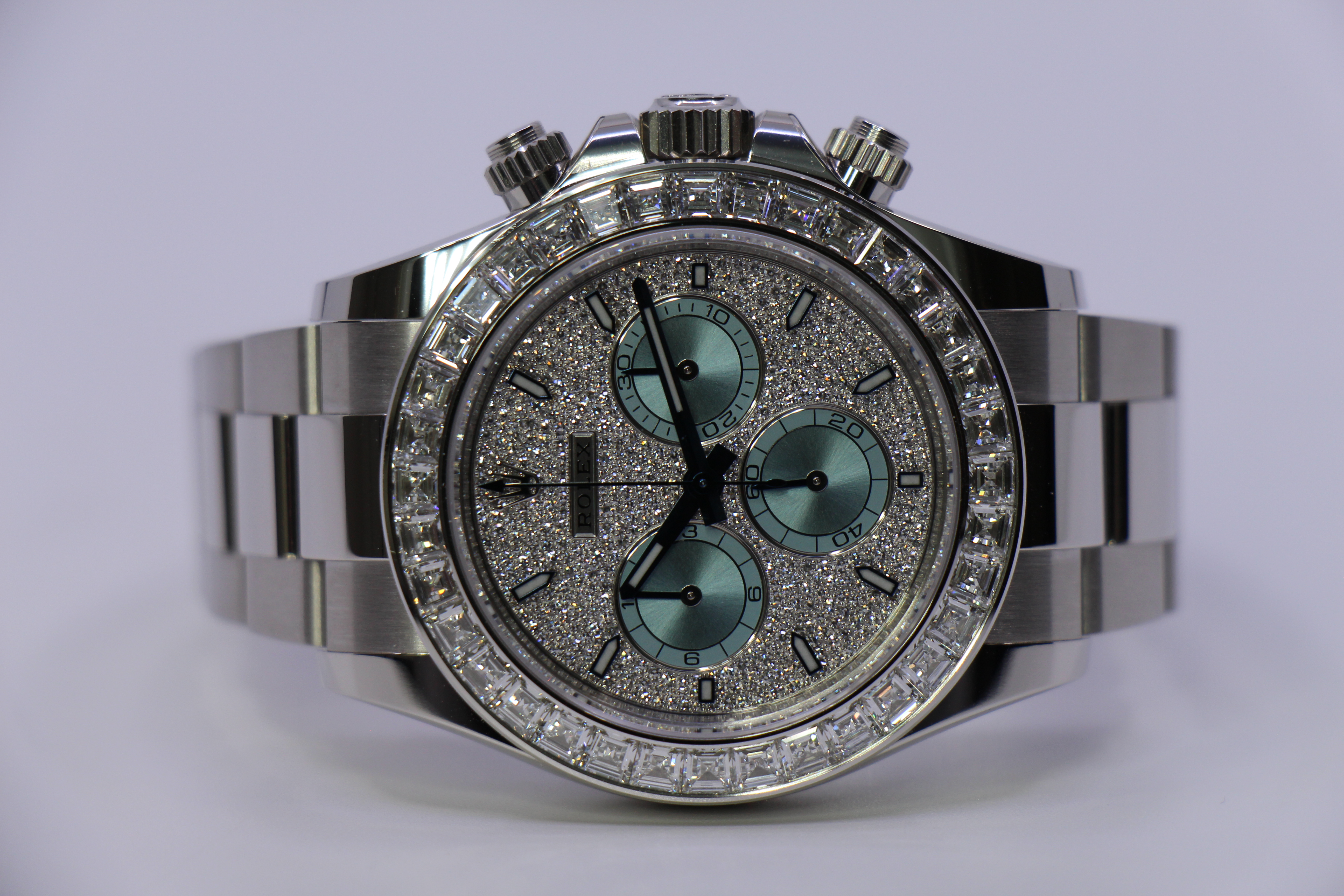 ROLEX COSMOGRAPH DAYTONA 126576TBR PAVÉ DIAMOND - NEW 01/2026