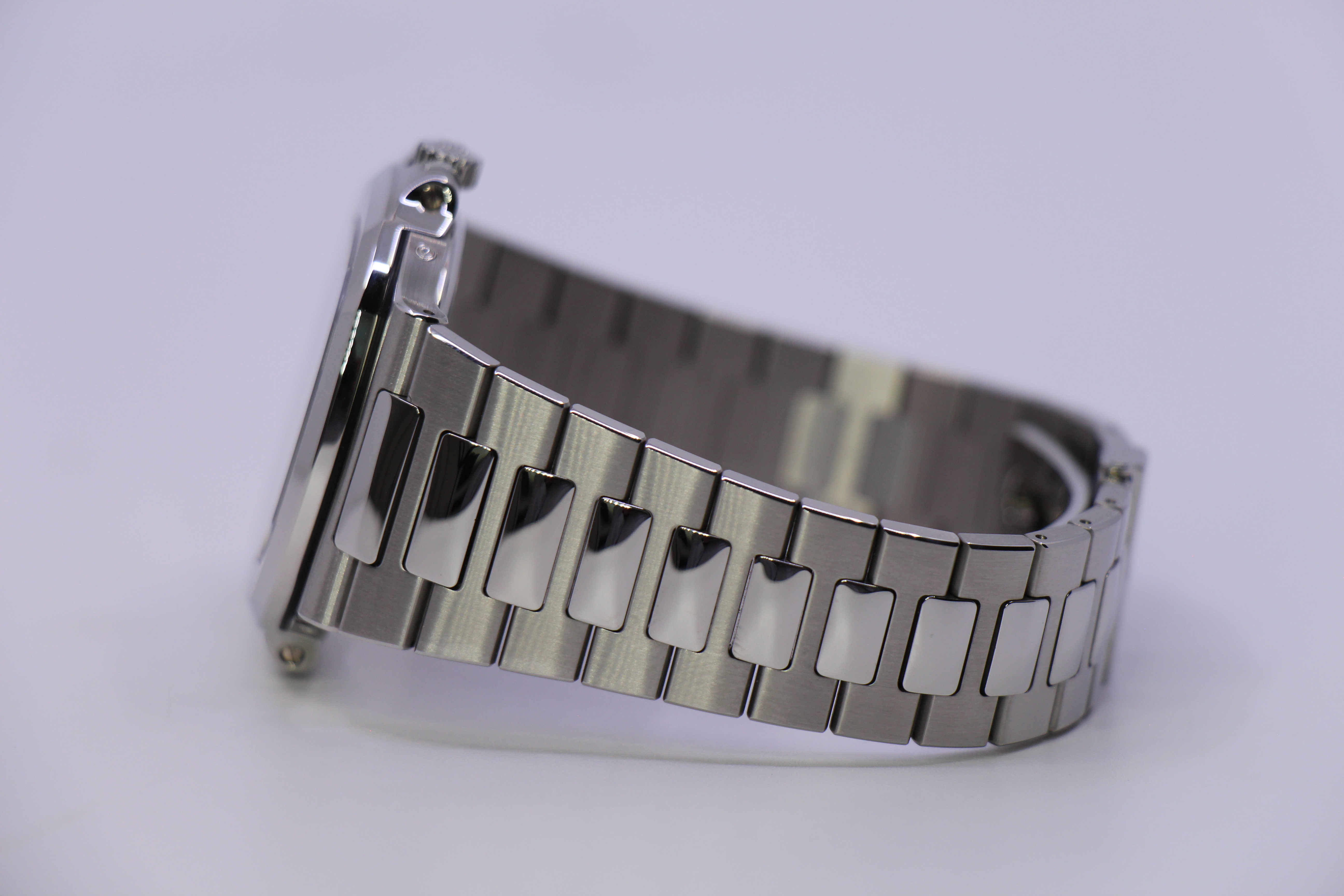 PATEK PHILIPPE NAUTILUS 5712/1A-001 - NEW *RESERVERET - Billede 2