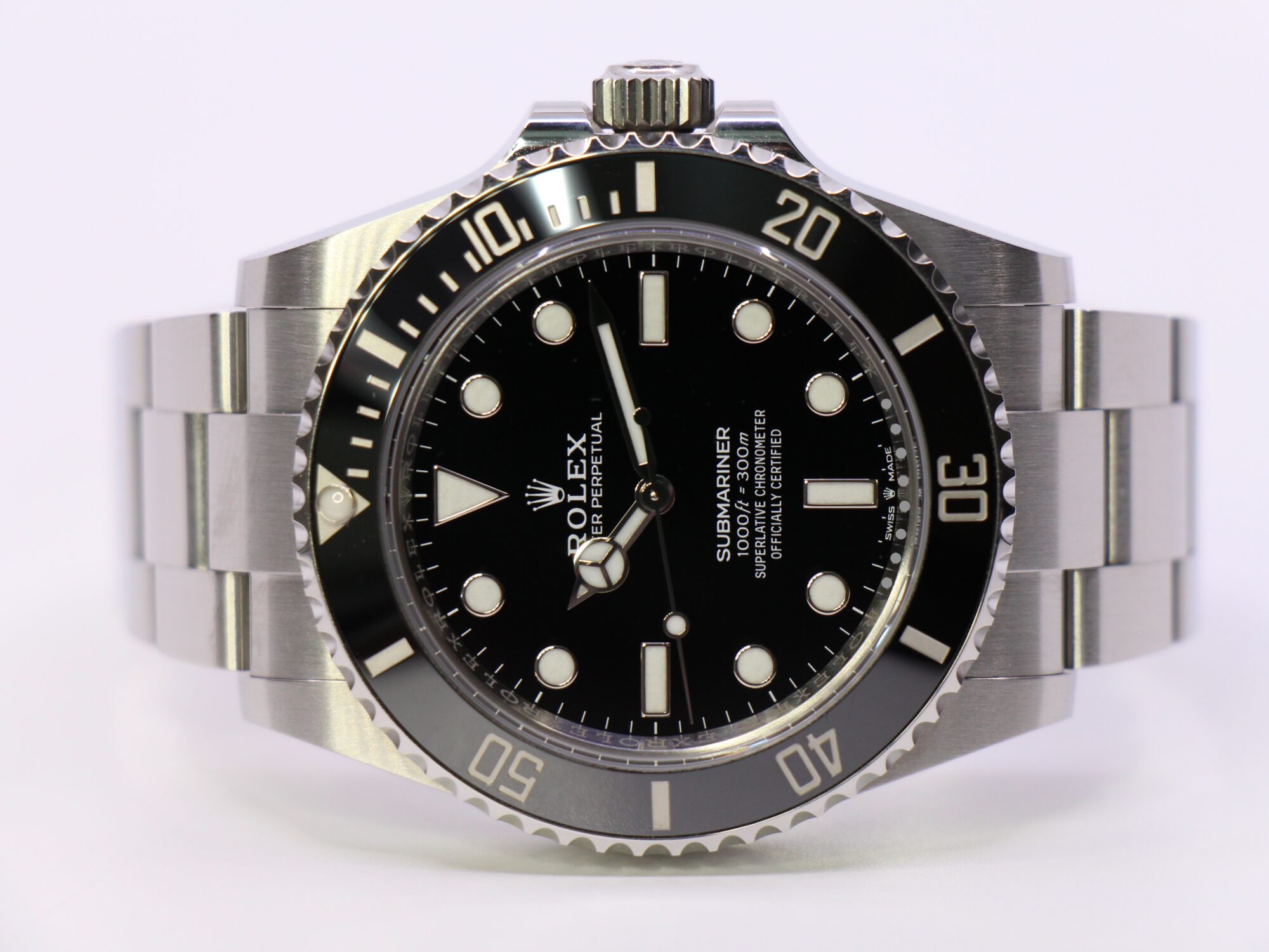 ROLEX SUBMARINER 124060 - 07/2025
