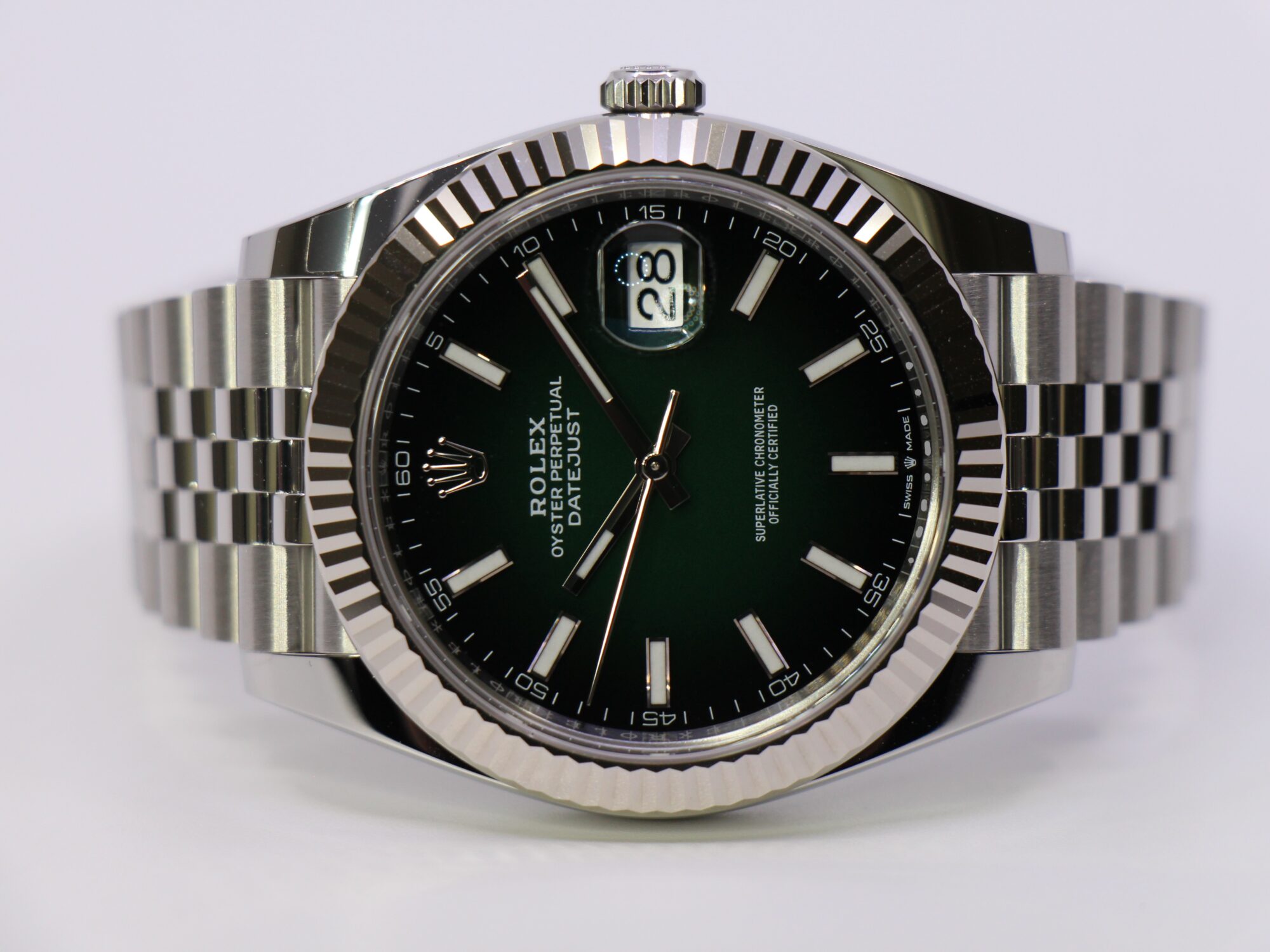 ROLEX DATEJUST 41MM 126334 GREEN OMBRÉ - NEW 07/2026