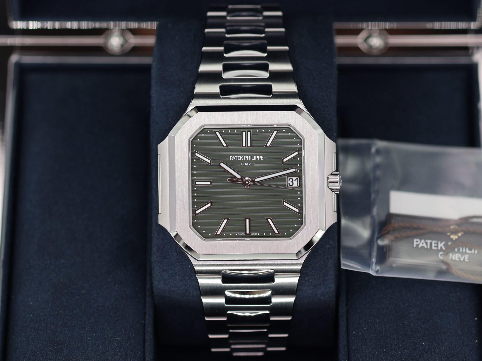 PATEK PHILIPPE CUBITUS 5821/1A-001 - NEW 01/2026