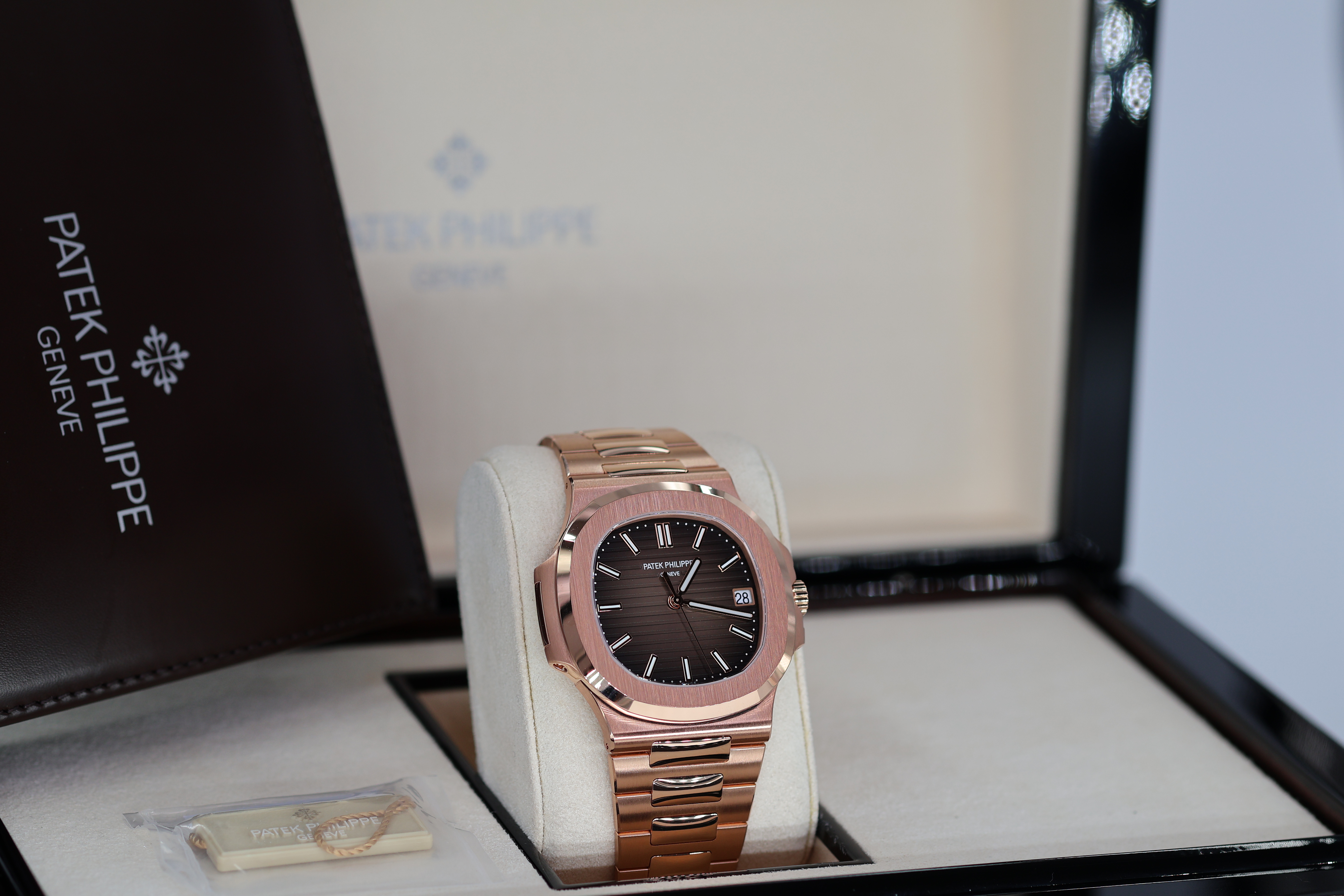 PATEK PHILIPPE NAUTILUS 5711/1R-001 CAL. 26-330 - LIKE NEW - Billede 5